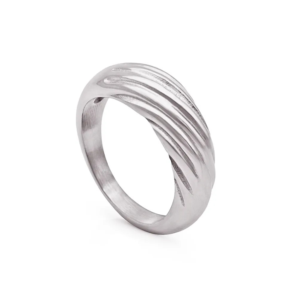 Smooth band ring with flowing grooves – designed to mirror current, ease, and intuitive momentum.
