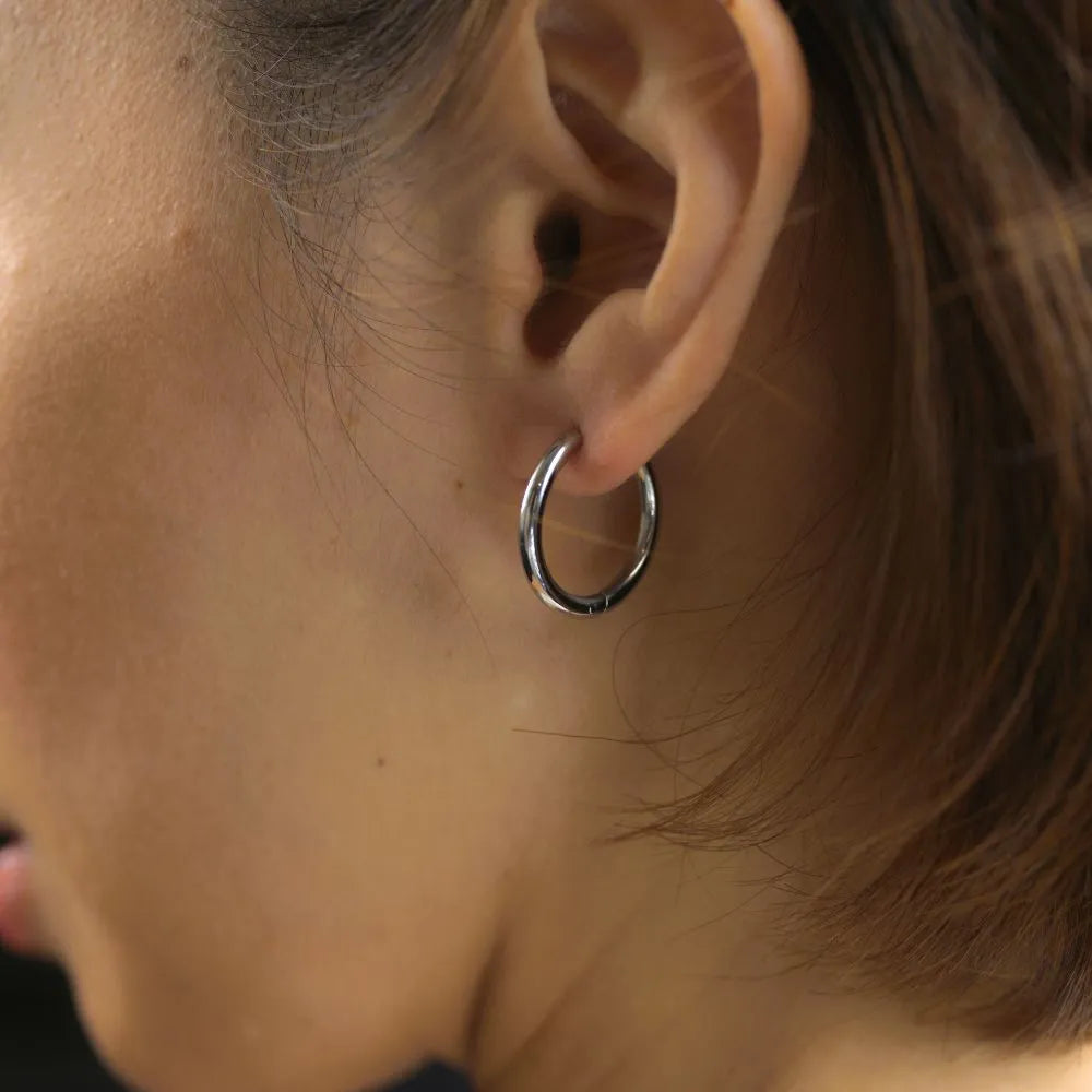 Smooth circular hoops – elemental, fluid, and timeless.
